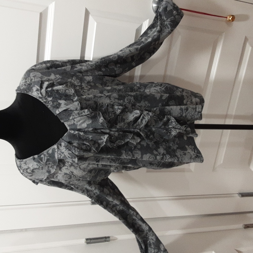 CHAUS 3X GRAY BLOUSE